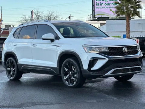 White 2024 Volkswagen Taos SE Sport Utility 4D for sale in Las Cruces, NM