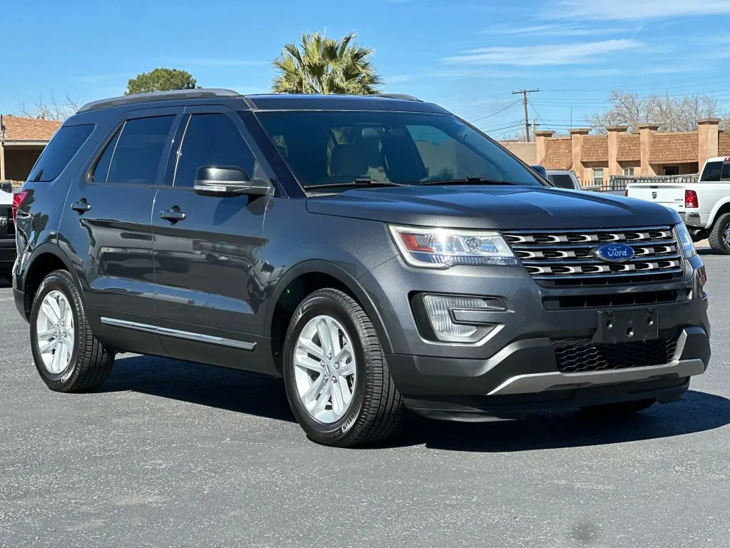 Gray 2017 Ford Explorer XLT Sport Utility 4D for sale in Las Cruces, NM