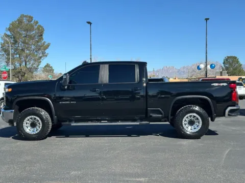 More photos of 2024 Chevrolet Silverado 2500 HD Crew Cab LT Pickup 4D 6 1/2 ft at L&L Auto Sales, NM