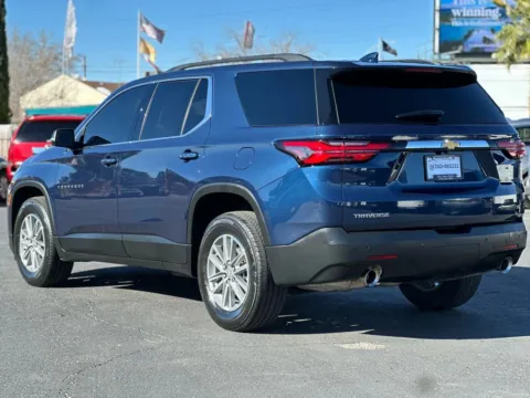 More photos of 2022 Chevrolet Traverse LT Sport Utility 4D at L&L Auto Sales, NM