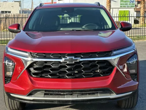 Photos of 2025 Chevrolet Trax LT Sport Utility 4D for sale in Las Cruces, NM at L&L Auto Sales