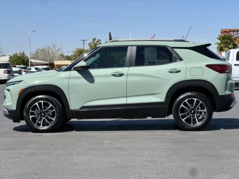 More photos of 2025 Chevrolet Trailblazer LT Sport Utility 4D at L&L Auto Sales, NM