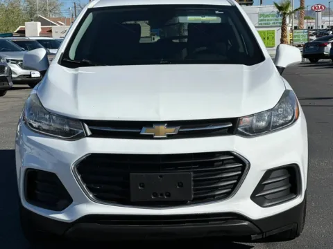 Photos of 2017 Chevrolet Trax LS Sport Utility 4D for sale in Las Cruces, NM at L&L Auto Sales