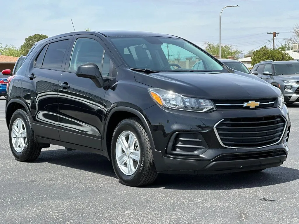 Black 2021 Chevrolet Trax LS Sport Utility 4D for sale in Las Cruces, NM
