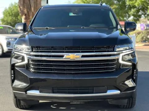 Photos of 2021 Chevrolet Suburban LT Sport Utility 4D for sale in Las Cruces, NM at L&L Auto Sales