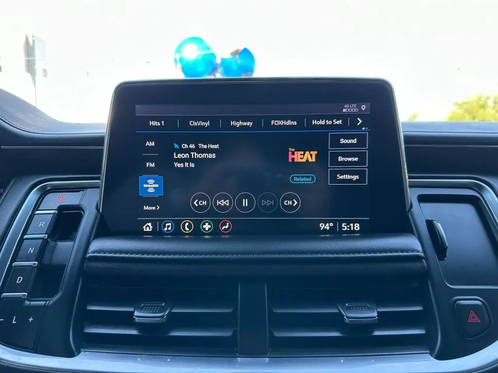 2021 Chevrolet Suburban LT - Photo 26