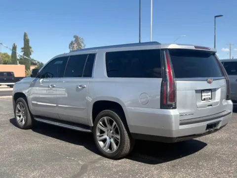 More photos of 2019 Cadillac Escalade ESV Premium Luxury Sport Utility 4D at L&L Auto Sales, NM