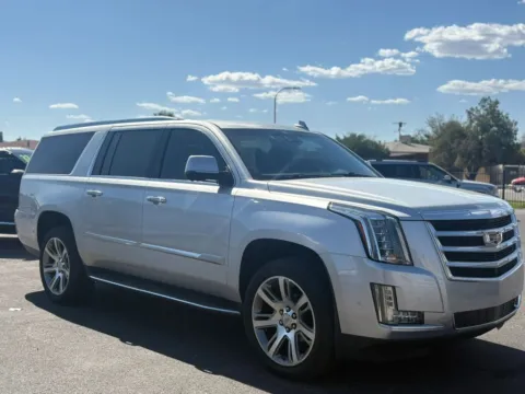 Silver 2019 Cadillac Escalade ESV Premium Luxury Sport Utility 4D for sale in Las Cruces, NM