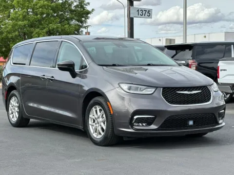 Gray 2023 Chrysler Pacifica Touring L Van 4D for sale in Las Cruces, NM