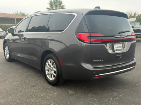 More photos of 2023 Chrysler Pacifica Touring L Van 4D at L&L Auto Sales, NM