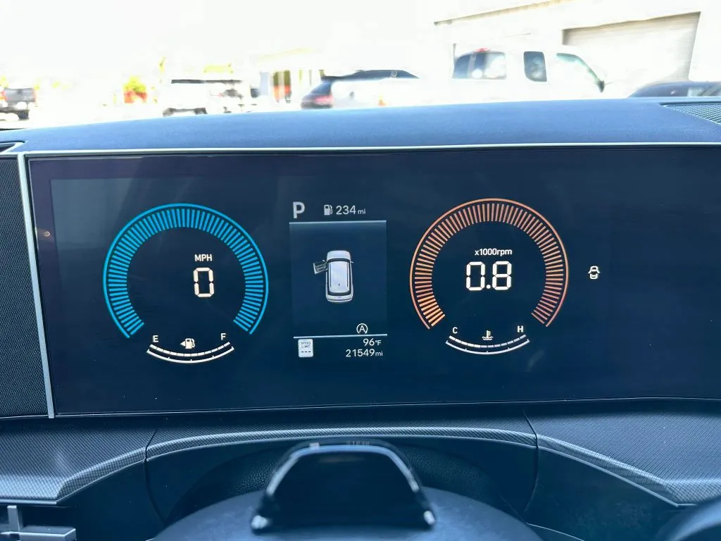 2025 Hyundai Santa Fe SEL - Photo 25