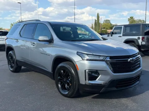 Gray 2023 Chevrolet Traverse LT Sport Utility 4D for sale in Las Cruces, NM