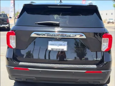 More photos of 2021 Ford Explorer XLT Sport Utility 4D at L&L Auto Sales, NM