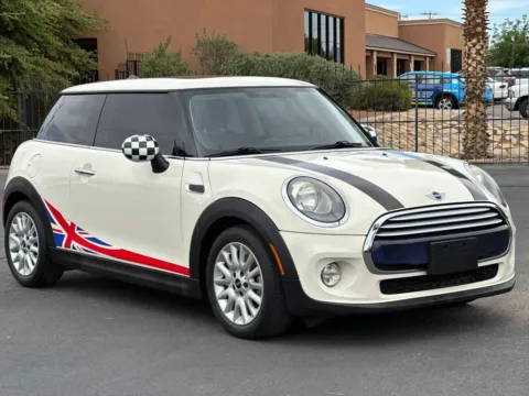 White 2014 MINI Hardtop Cooper Hatchback 2D for sale in Las Cruces, NM