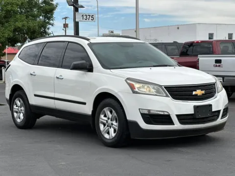 White 2013 Chevrolet Traverse LS Sport Utility 4D for sale in Las Cruces, NM