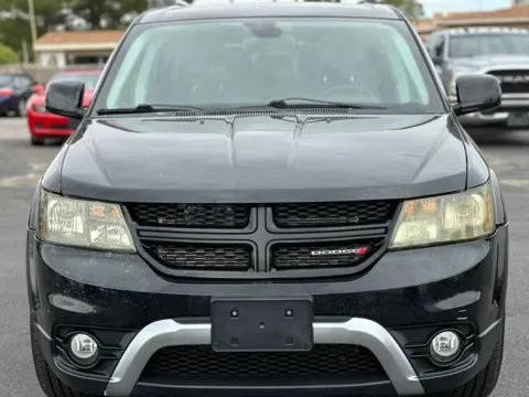 Photos of 2019 Dodge Journey Crossroad Sport Utility 4D for sale in Las Cruces, NM at L&L Auto Sales