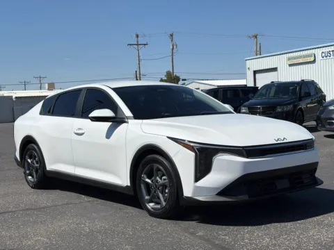 White 2025 Kia K4 LXS Sedan 4D for sale in Las Cruces, NM