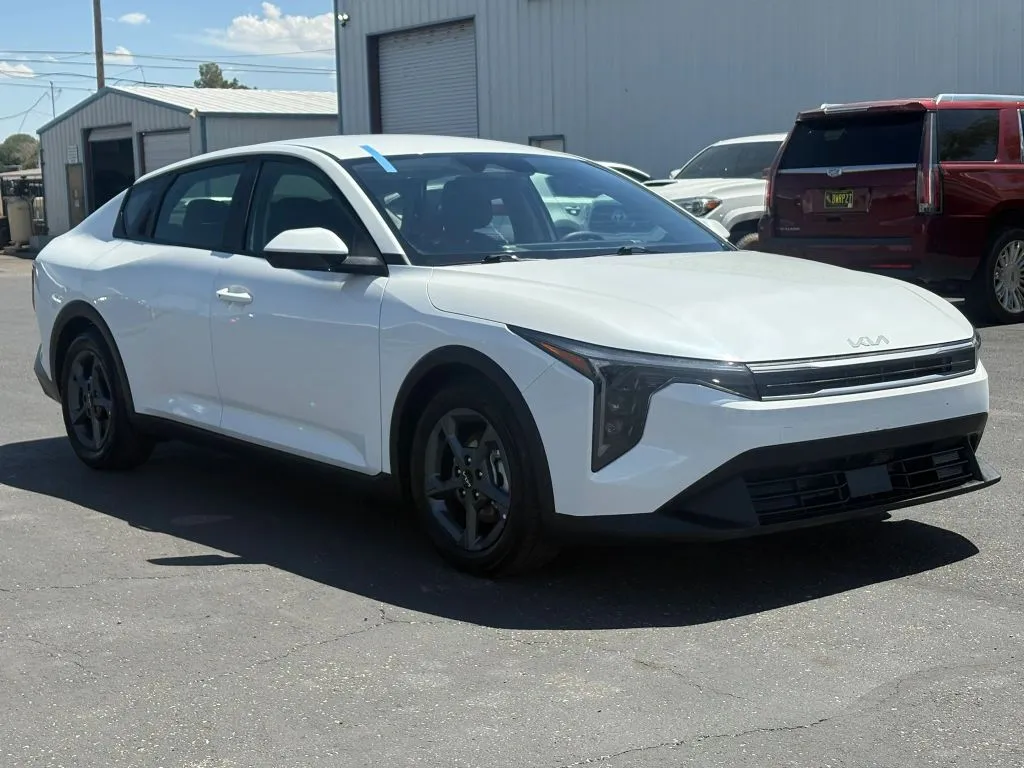 White 2025 Kia K4 LXS Sedan 4D for sale in Las Cruces, NM