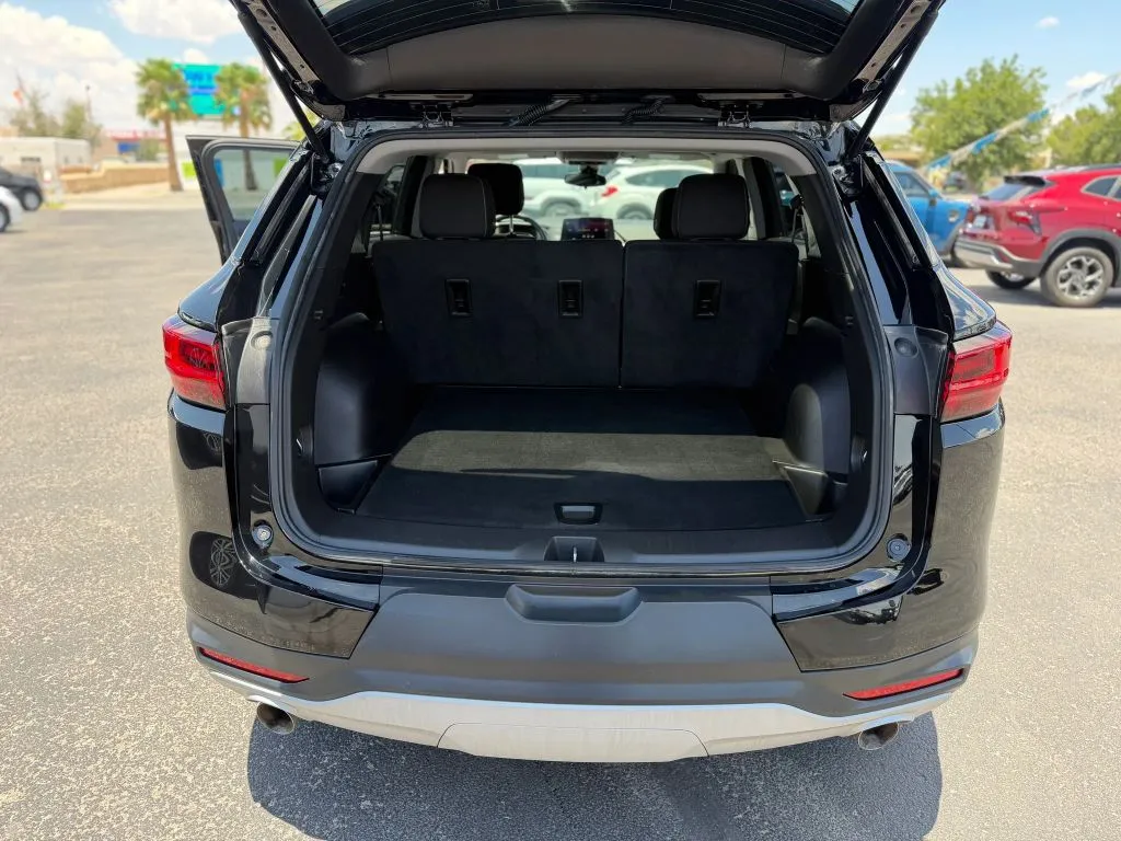 2025 Chevrolet Blazer 2LT - Photo 10