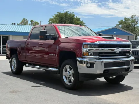 Red 2018 Chevrolet Silverado 2500 HD Crew Cab LT Pickup 4D 6 1/2 ft for sale in Las Cruces, NM