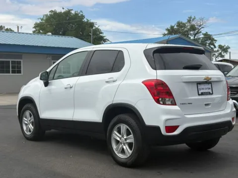 More photos of 2022 Chevrolet Trax LS Sport Utility 4D at L&L Auto Sales, NM