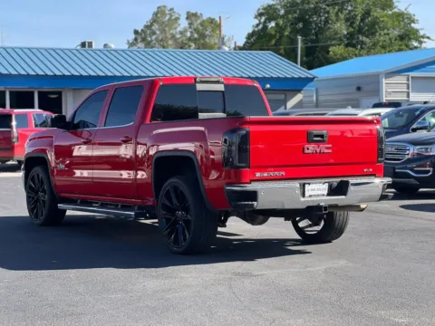 More photos of 2015 GMC Sierra 1500 Crew Cab SLE Pickup 4D 5 3/4 ft at L&L Auto Sales, NM