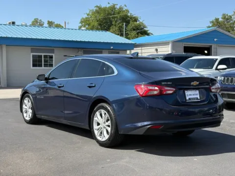 More photos of 2022 Chevrolet Malibu LT Sedan 4D at L&L Auto Sales, NM