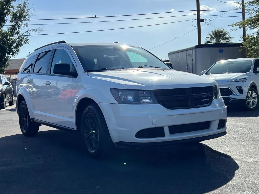 White 2020 Dodge Journey SE Value Sport Utility 4D for sale in Las Cruces, NM