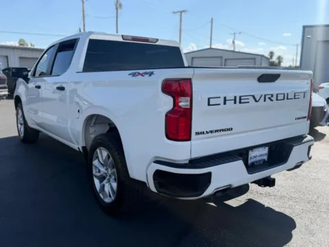 More photos of 2021 Chevrolet Silverado 1500 Crew Cab Custom Pickup 4D 5 3/4 ft at L&L Auto Sales, NM