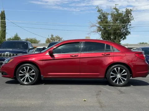 More photos of 2013 Chrysler 200 Limited Sedan 4D at L&L Auto Sales, NM