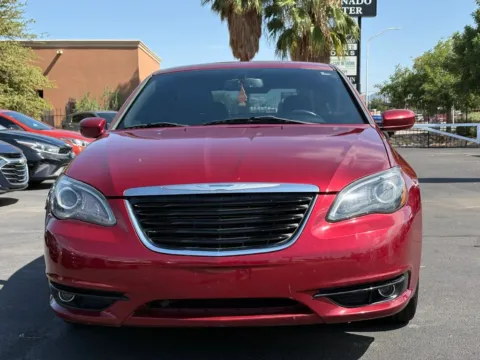 Photos of 2013 Chrysler 200 Limited Sedan 4D for sale in Las Cruces, NM at L&L Auto Sales