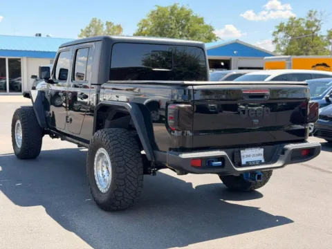 More photos of 2022 Jeep Gladiator Sport S Pickup 4D 5 ft at L&L Auto Sales, NM