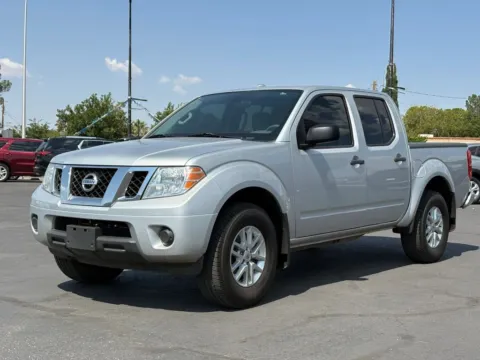 Another view of 2015 Nissan Frontier Crew Cab SV Pickup 4D 5 ft for sale in Las Cruces, NM at L&L Auto Sales