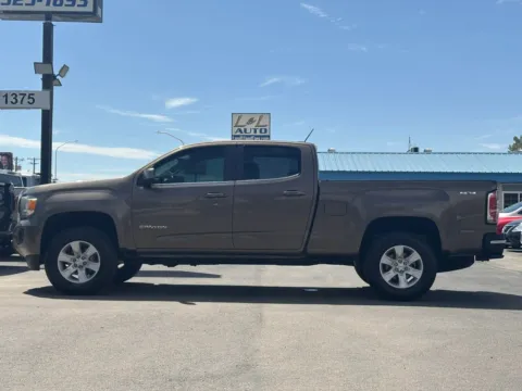 More photos of 2015 GMC Canyon Crew Cab SLE Pickup 4D 6 ft at L&L Auto Sales, NM