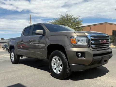 Gold 2015 GMC Canyon Crew Cab SLE Pickup 4D 6 ft for sale in Las Cruces, NM