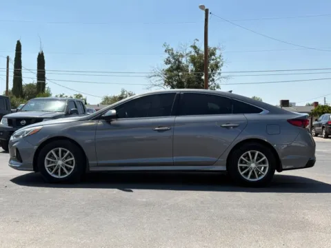 More photos of 2019 Hyundai Sonata SE Sedan 4D at L&L Auto Sales, NM