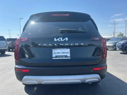 Another view of 2022 Kia Telluride LX Sport Utility 4D for sale in Las Cruces, NM at L&L Auto Sales