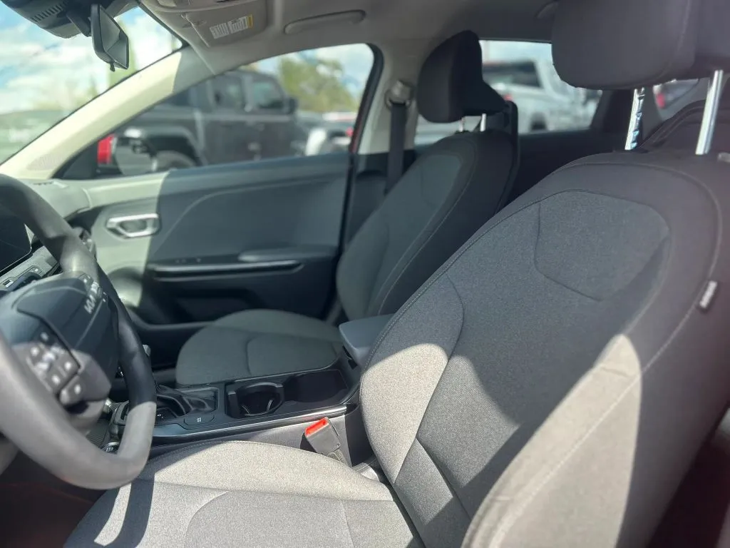 More photos of 2025 Kia K4 LXS Sedan 4D at L&L Auto Sales, NM