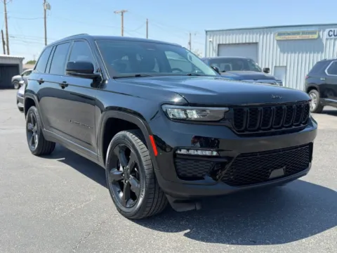 Black 2023 Jeep Grand Cherokee Limited Sport Utility 4D for sale in Las Cruces, NM