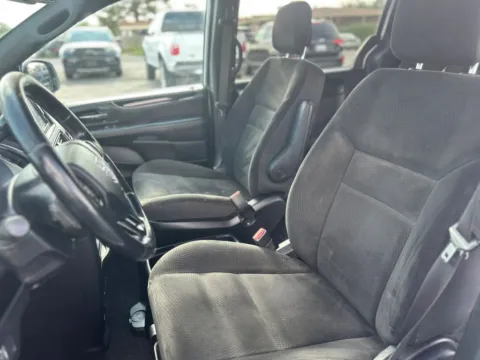 More photos of 2018 Dodge Grand Caravan Passenger SE Plus Minivan 4D at L&L Auto Sales, NM