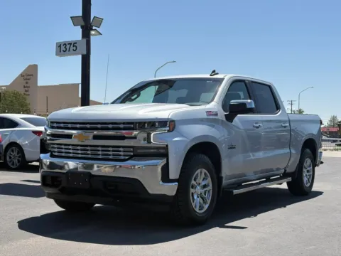 Another view of 2019 Chevrolet Silverado 1500 Crew Cab RST Pickup 4D 5 3/4 ft for sale in Las Cruces, NM at L&L Auto Sales