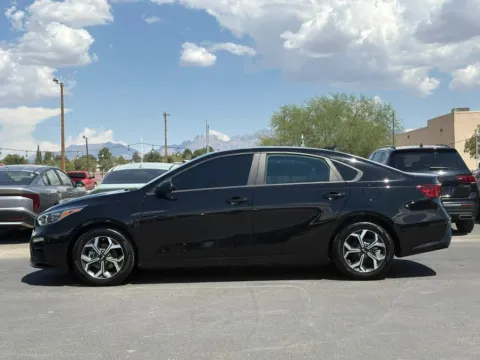 More photos of 2020 Kia Forte LXS Sedan 4D at L&L Auto Sales, NM