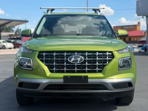 Photos of 2023 Hyundai Venue SEL Sport Utility 4D for sale in Las Cruces, NM at L&L Auto Sales