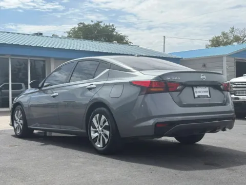 More photos of 2020 Nissan Altima 2.5 S Sedan 4D at L&L Auto Sales, NM