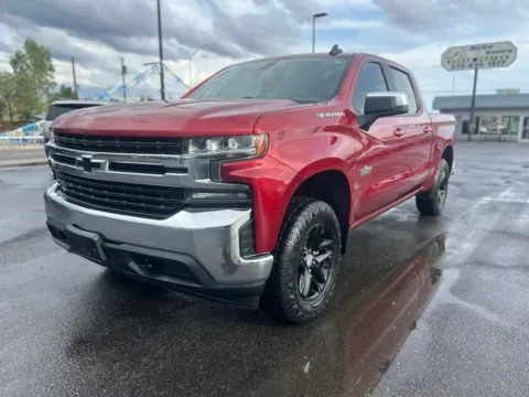 Another view of 2020 Chevrolet Silverado 1500 Crew Cab LT Pickup 4D 5 3/4 ft for sale in Las Cruces, NM at L&L Auto Sales