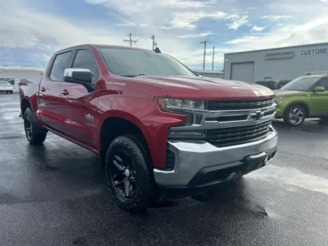 Red 2020 Chevrolet Silverado 1500 Crew Cab LT Pickup 4D 5 3/4 ft for sale in Las Cruces, NM