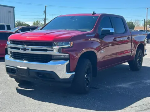 Another view of 2020 Chevrolet Silverado 1500 Crew Cab LT Pickup 4D 5 3/4 ft for sale in Las Cruces, NM at L&L Auto Sales