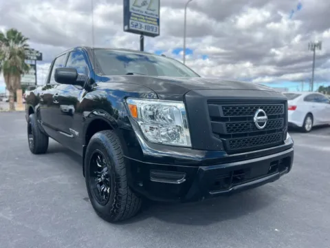 Unknown 2021 Nissan Titan Crew Cab S Pickup 4D 5 1/2 ft for sale in Las Cruces, NM
