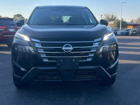Photos of 2025 Nissan Rogue SV Sport Utility 4D for sale in Las Cruces, NM at L&L Auto Sales