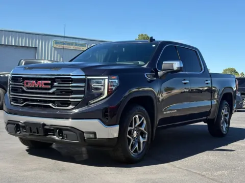 Another view of 2022 GMC Sierra 1500 Crew Cab SLT Pickup 4D 5 3/4 ft for sale in Las Cruces, NM at L&L Auto Sales